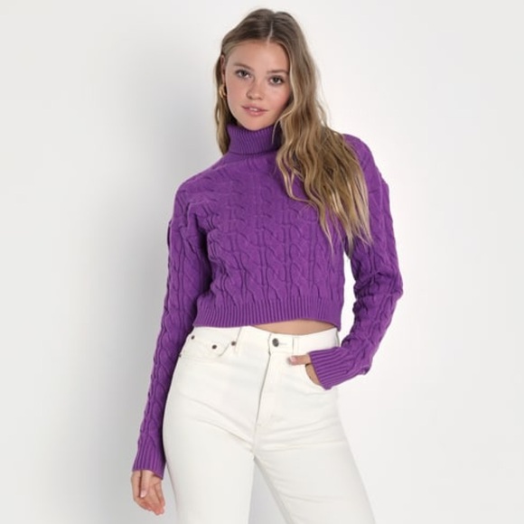Lulus Sweaters - NWT Lulu’s purple turtleneck cable crop sweater